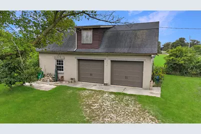N6010  Kohler Rd, Fredonia, WI 53021 - Photo 5