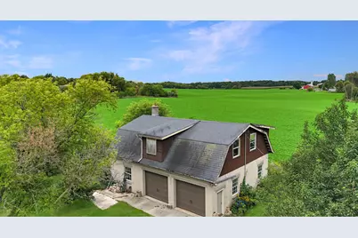 N6010  Kohler Rd, Fredonia, WI 53021 - Photo 3