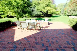 10205 N Kenilworth Cir, Mequon, WI 53092 - Photo 29