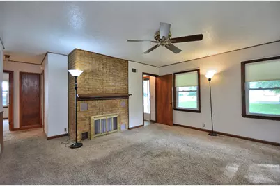 2415 N 3rd Ln, Summit, WI 53066 - Photo 5