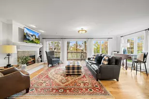 933 Scotland Dr, Geneva, WI 53147 - Photo 9