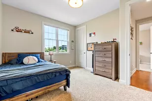 4268 S Woodcrest Ridge Dr, West Bend, WI 53095 - Photo 31