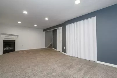 1261  Aldoro Dr, Waukesha, WI 53188 - Photo 27