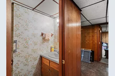 825  Itchy Acres Ln, Cato, WI 54230 - Photo 17