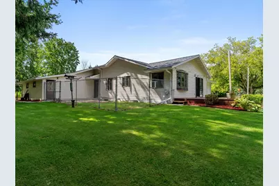 825  Itchy Acres Ln, Cato, WI 54230 - Photo 5