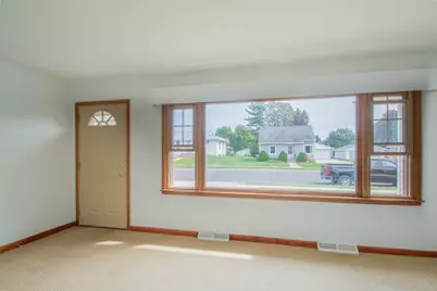 315  Edison St, Waterloo, WI 53594 - Photo 13