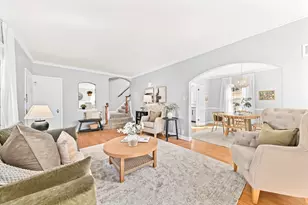 616 N 104th St, Wauwatosa, WI 53226 - Photo 7