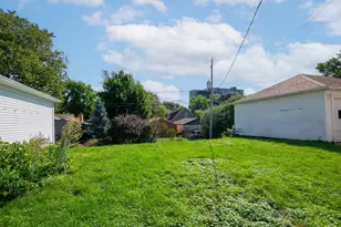 616 N 104th St, Wauwatosa, WI 53226 - Photo 41