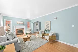616 N 104th St, Wauwatosa, WI 53226 - Photo 25