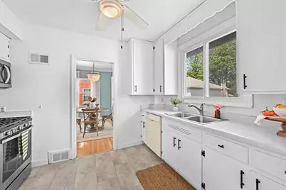 616 N 104th St #618, Wauwatosa, WI 53226 - Photo 29
