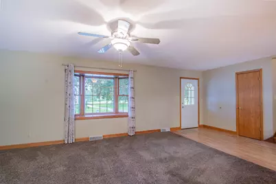 310 S Concord Ave, Watertown, WI 53094 - Photo 15