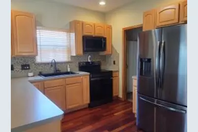 2024  Grove Ave, Racine, WI 53405 - Photo 3