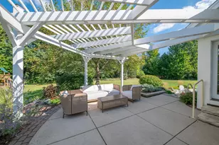 261 Steeple Pointe Cir, Delafield, WI 53018 - Photo 25