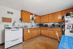 3876 E Morris Ave, Cudahy, WI 53110 - Photo 11