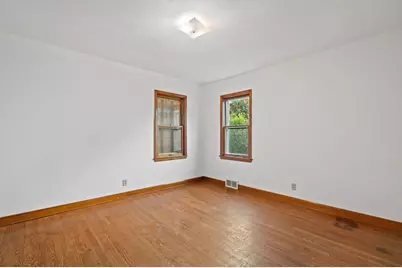 3876 E Morris Ave, Cudahy, WI 53110 - Photo 15