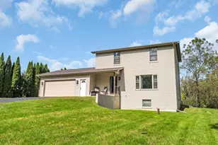 W6860 Wood Ave, Walworth, WI 53115 - Photo 5