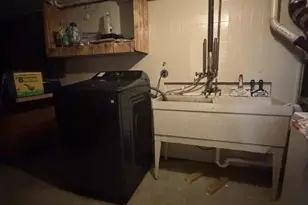 6972 N Raintree Ct, Milwaukee, WI 53223 - Photo 7