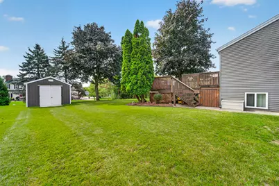 1248  Timber Rdg, Pewaukee, WI 53072 - Photo 19