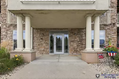 6955 S Riverwood Blvd #N-B03, Franklin, WI 53132 - Photo 5