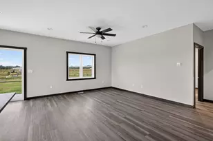 300 London Ln, Rockland, WI 54653 - Photo 9