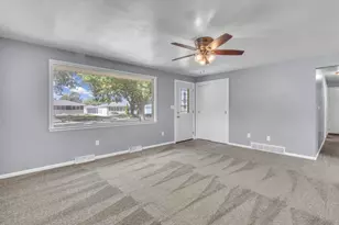 2905 S 18th St, Sheboygan, WI 53081 - Photo 9