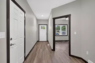 302 London Ln, Rockland, WI 54653 - Photo 3