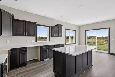302  London Ln, Rockland, WI 54653 - Photo 5