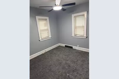 5368 N 39th St, Milwaukee, WI 53209 - Photo 9