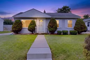 6829 W Arthur Ave, West Allis, WI 53219 - Photo 29