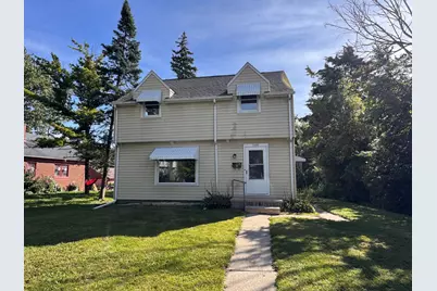 5640 N 33rd St, Milwaukee, WI 53209 - Photo 1