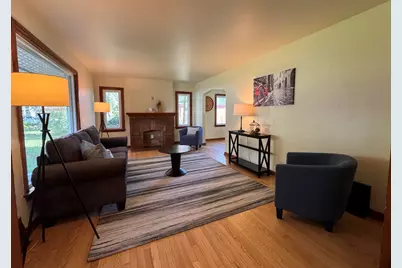 5640 N 33rd St, Milwaukee, WI 53209 - Photo 3