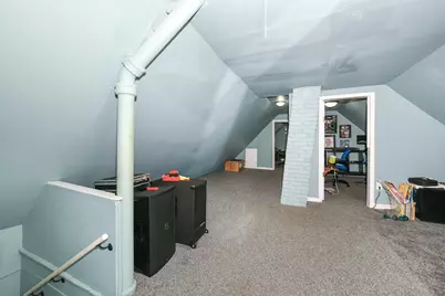 5233 N 38th St, Milwaukee, WI 53209 - Photo 13