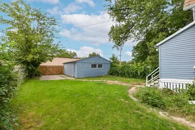5233 N 38th St, Milwaukee, WI 53209 - Photo 21