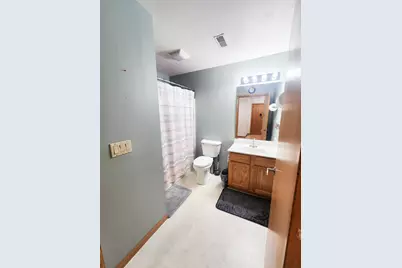 1134 N Sunnyslope Dr #204, Racine, WI 53406 - Photo 11