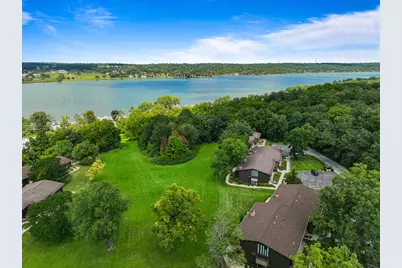 82  Red Chimney Rd #82-07, Geneva, WI 53147 - Photo 21