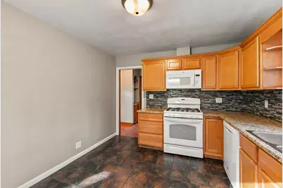 N132W17882  Rockfield Rd, Germantown, WI 53022 - Photo 31