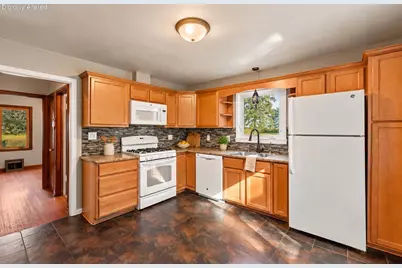 N132W17882  Rockfield Rd, Germantown, WI 53022 - Photo 29