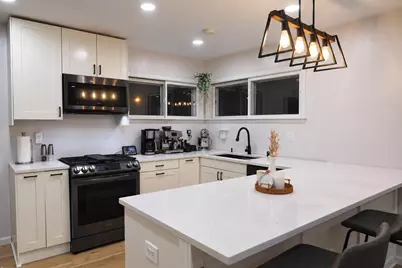 2751 S 64th St, Milwaukee, WI 53219 - Photo 5