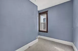 2040 S 28th St, Milwaukee, WI 53215 - Photo 11