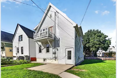 2040 S 28th St #2042, Milwaukee, WI 53215 - Photo 27