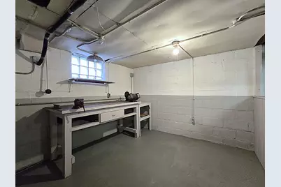 627 E Russell Ave, Milwaukee, WI 53207 - Photo 35