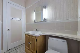 627 E Russell Ave, Milwaukee, WI 53207 - Photo 29