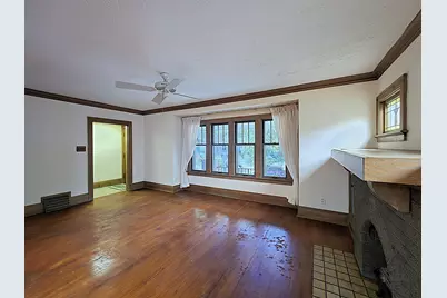 627 E Russell Ave, Milwaukee, WI 53207 - Photo 7