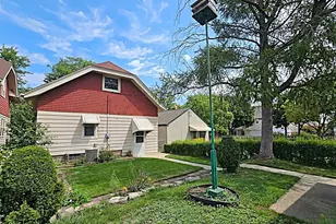 627 E Russell Ave, Milwaukee, WI 53207 - Photo 43
