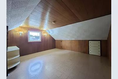627 E Russell Ave, Milwaukee, WI 53207 - Photo 19