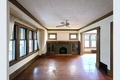 627 E Russell Ave, Milwaukee, WI 53207 - Photo 3