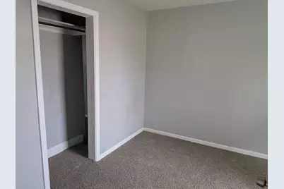 4323 W Fairmount Ave #4323A, Milwaukee, WI 53218 - Photo 9
