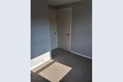4323 W Fairmount Ave #4323A, Milwaukee, WI 53218 - Photo 19
