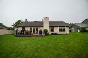 4106 W Southwood Dr, Franklin, WI 53132 - Photo 47
