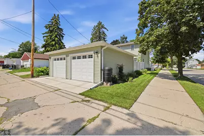 3677 E Carpenter Ave, Cudahy, WI 53110 - Photo 5
